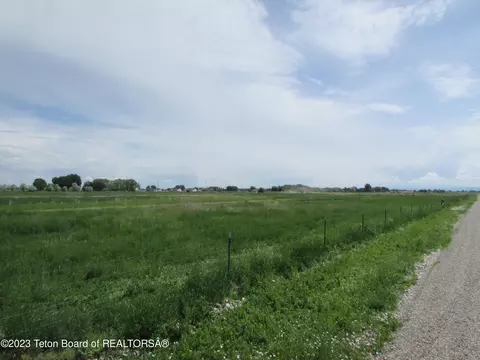 364 N 3700 E, Rigby, ID 83442 photo 2