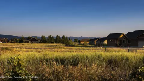 1045 Cahuilla Rd, Driggs, ID 83422 photo 4