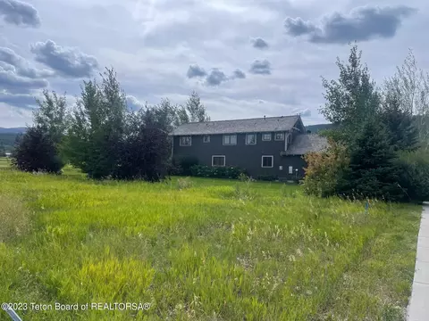 101 Cluff Ln, Victor, ID 83455 photo 7