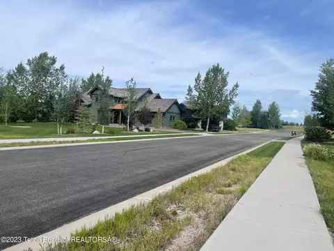 101 Cluff Ln, Victor, ID 83455 photo 5