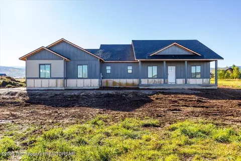1569 Buckskin Loop, Victor, ID 83455 photo 1