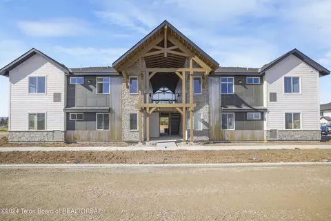 201 E Ross Ave #E201, Driggs, ID 83422 photo 2