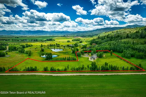4767 Paradise Springs Rd, Victor, ID 83455 photo 3