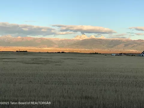 1287 Horseshoe Ln, Driggs, ID 83422 photo 14