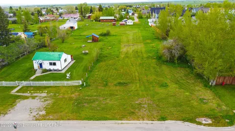 173 E Center St, Victor, ID 83455 photo 11