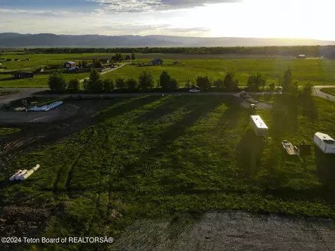 345 County Trl, Driggs, ID 83422 photo 8