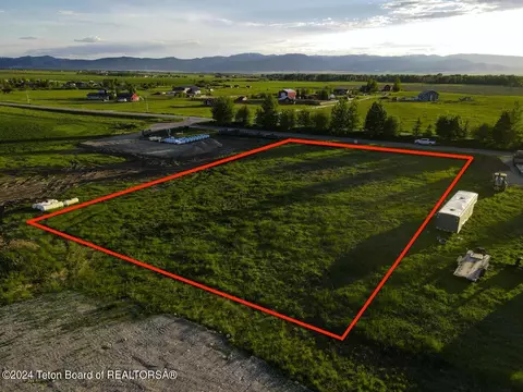 345 County Trl, Driggs, ID 83422 photo 2