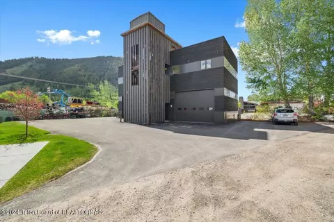 1024 Gregory Ln, Jackson, WY 83001 photo 1