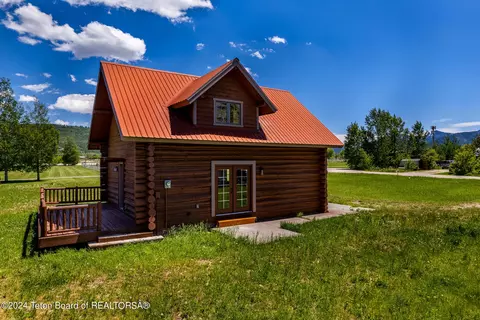163 Fir St, Victor, ID 83455 photo 10