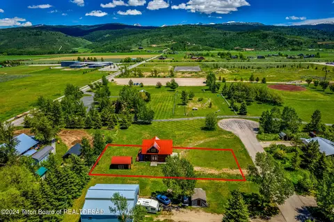 163 Fir St, Victor, ID 83455 photo 3