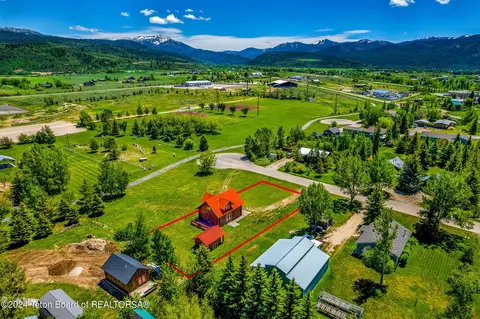 163 Fir St, Victor, ID 83455 photo 4