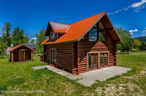 163 Fir St, Victor, ID 83455 photo 9