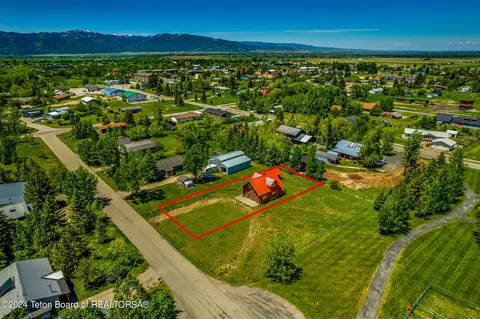 163 Fir St, Victor, ID 83455 photo 8