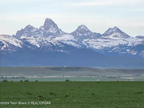 9455 Upper Ranch Ln, Tetonia, ID 83452 photo 1