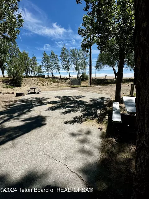 865 Red Rd, Saint Anthony, ID 83445 photo 5