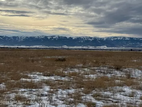 306 Treasure Mountain Loop, Driggs, ID 83422 photo 5