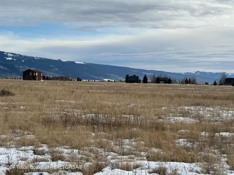 306 Treasure Mountain Loop, Driggs, ID 83422 photo 7