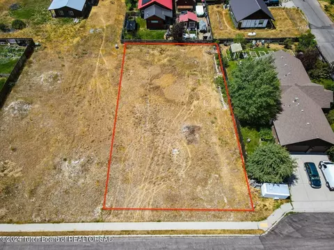 820 Dusty Trl, Driggs, ID 83422 photo 9