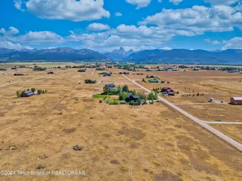 786 Wild Cat Canyon Loop, Driggs, ID 83422 photo 9