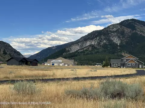 40 Primrose Ct, Alpine, WY 83128 photo 1