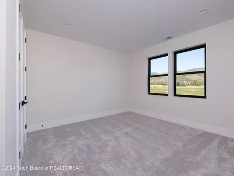 606 Royal Elk Cir, Victor, ID 83455 photo 28