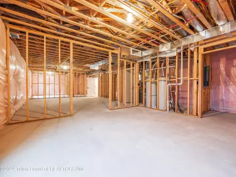 606 Royal Elk Cir, Victor, ID 83455 photo 40
