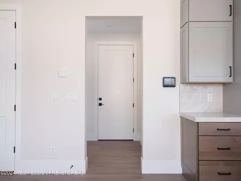 606 Royal Elk Cir, Victor, ID 83455 photo 14