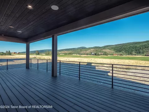 606 Royal Elk Cir, Victor, ID 83455 photo 38