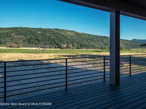 606 Royal Elk Cir, Victor, ID 83455 photo 37