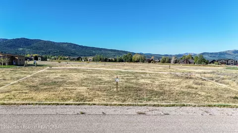 9196 Timberline Loop, Victor, ID 83455 photo 5