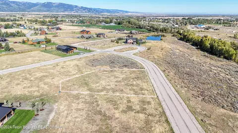 9196 Timberline Loop, Victor, ID 83455 photo 7