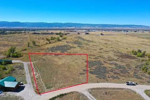 1065 Rainbow Loop, Driggs, ID 83422 photo 4