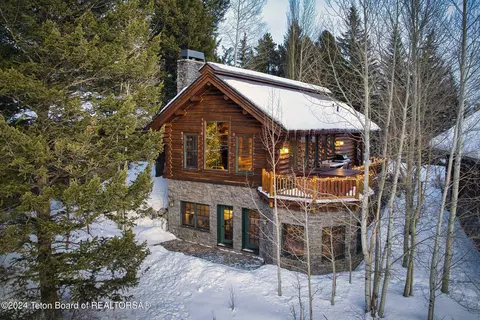 7592 Obsidian Rd, Teton Village, WY 83025