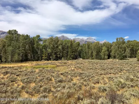 8625 Porter Loop, Jackson, WY 83001 photo 12