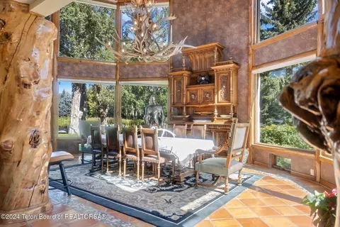 Dining - 535 Swan Ln, Irwin, ID 83428 photo 2 of 5