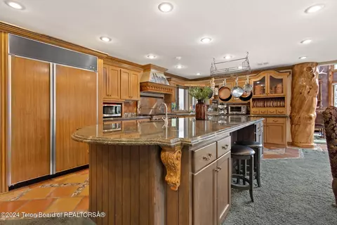 Kitchen - 535 Swan Ln, Irwin, ID 83428 photo 3 of 8