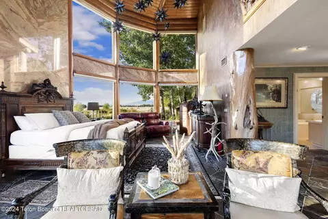 Bedroom - 535 Swan Ln, Irwin, ID 83428 photo 4 of 11
