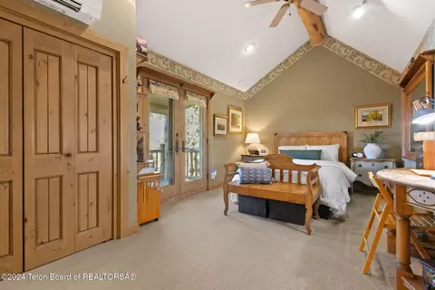 Bedroom - 535 Swan Ln, Irwin, ID 83428 photo 7 of 11
