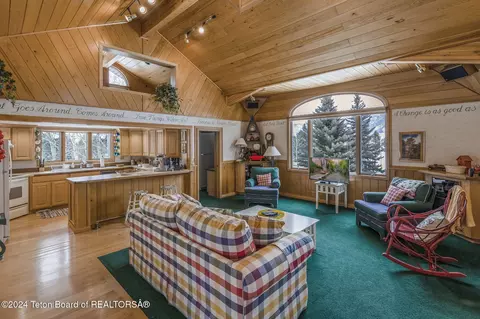 Living - 535 Swan Ln, Irwin, ID 83428 photo 4 of 4