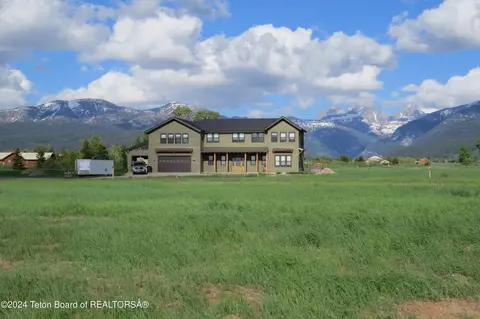 Exterior - 2925 Canyon View Rd, Driggs, ID 83422 photo 5 of 11