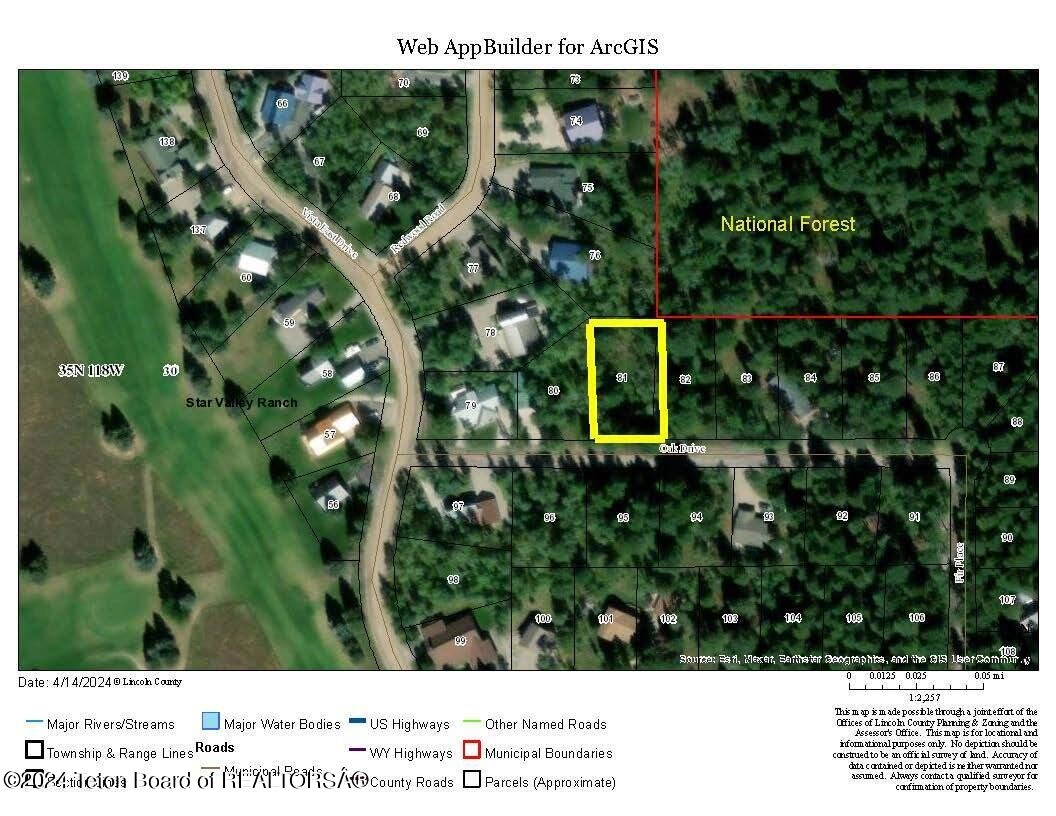 81 OAK DR  
