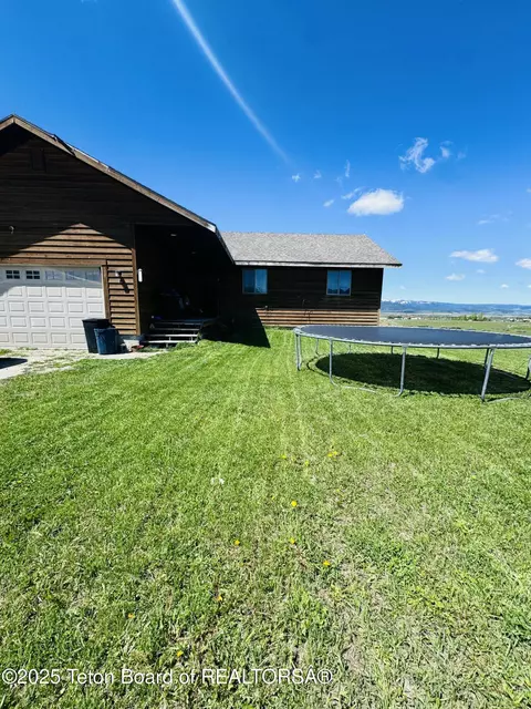 4710 Fox Creek Village Dr, Victor, ID 83455