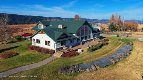 87 Rayco Dr, Thayne, WY 83127