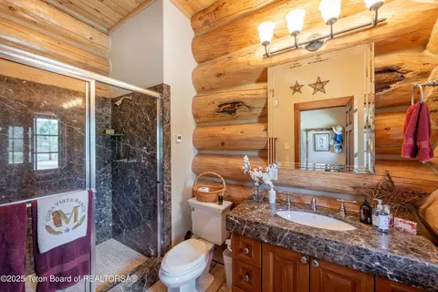 Bath - 30 Vista Rd, Cora, WY 82925 photo 4 of 11