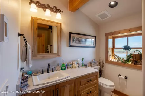 Bath - 30 Vista Rd, Cora, WY 82925 photo 10 of 11