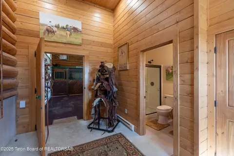 Entry Way - 30 Vista Rd, Cora, WY 82925 photo 5 of 8