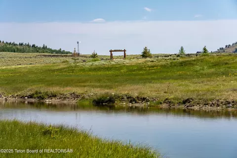View/Area - 30 Vista Rd, Cora, WY 82925 photo 1 of 1