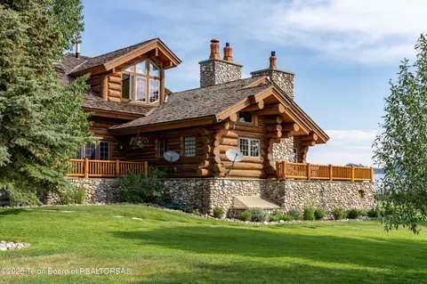Exterior - 30 Vista Rd, Cora, WY 82925 photo 7 of 11