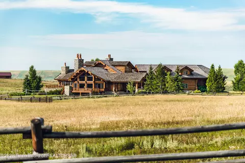 Exterior - 30 Vista Rd, Cora, WY 82925 photo 1 of 11