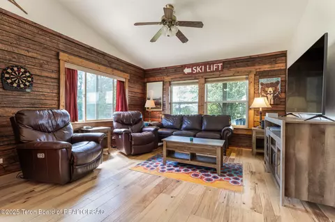 485 E Little Ave, Driggs, ID 83422 photo 11